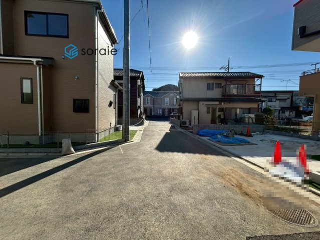 入間仏子5期　全5棟　ハートフルタウンの前面道路含む現地写真|令和7年12月16日撮影。