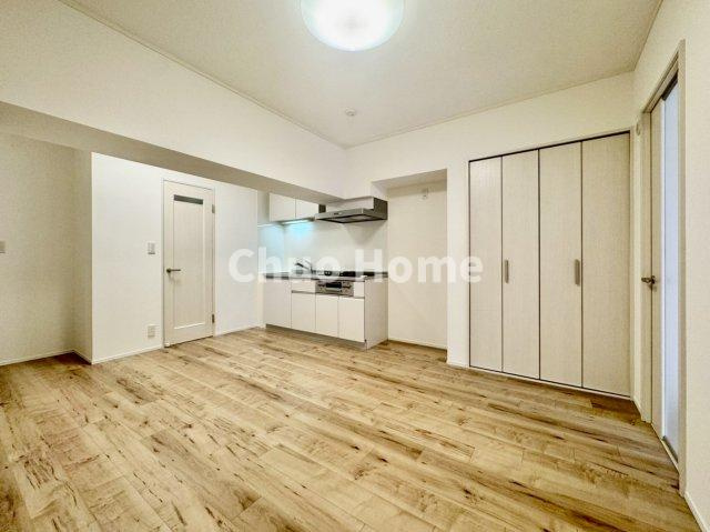 グリーンハイツ金町の居間・リビング|【居間・リビング】「ＬＤＫは家族団らんをデザイン」広いＬＤＫでは家族が集まり一緒の時間を過ごせる工夫がされております。何気ない一日の当たり前のひとコマがいつか一生の宝物になります