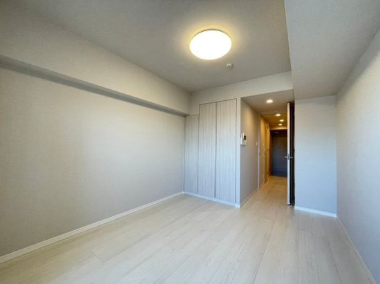 DIPS十条仲原WESTの寝室