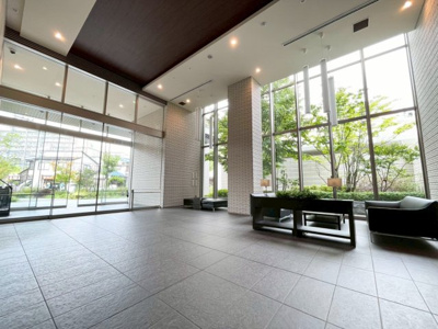 【ロビー】 | ジオ阪急水無瀬ハートスクエア