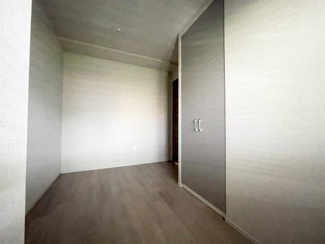 【洋室】 | ジオ阪急水無瀬ハートスクエア