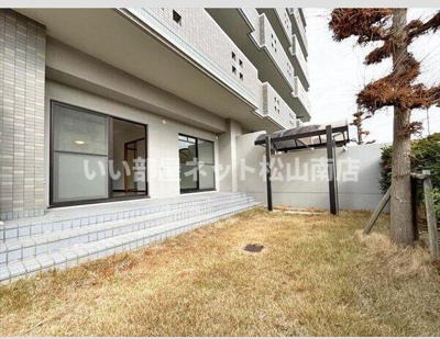 【庭】 | カントリーハウス椿Ⅰ