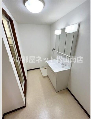 【洗面所】 | カントリーハウス椿Ⅰ