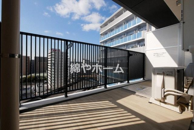 スプランディッド難波キャトルのバルコニー|広々としたバルコニーです