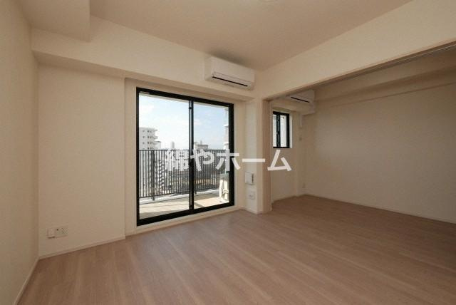 スプランディッド難波キャトルの洋室|個人の部屋や寝室として使える洋室です