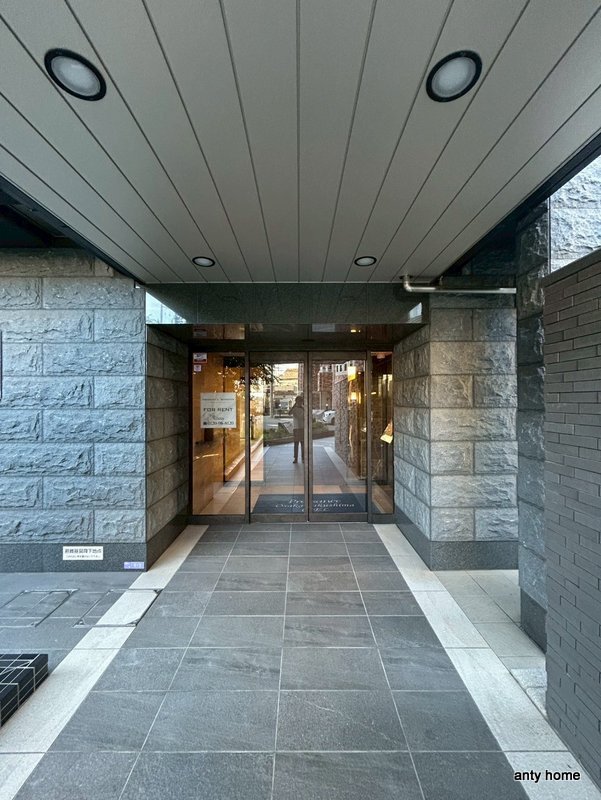 プレサンス大阪福島シエル 仲介手数料無料のエントランス