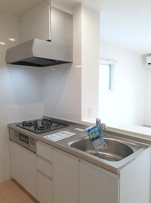 【キッチン】 | サングレース | 対面式のシステムキッチンです