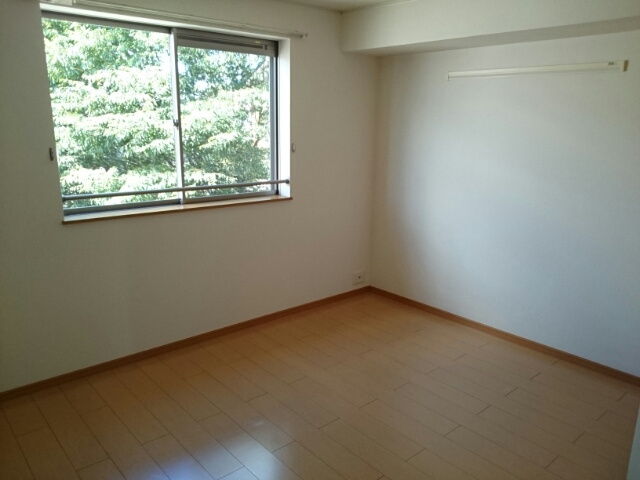 サウスウインズⅥの洋室