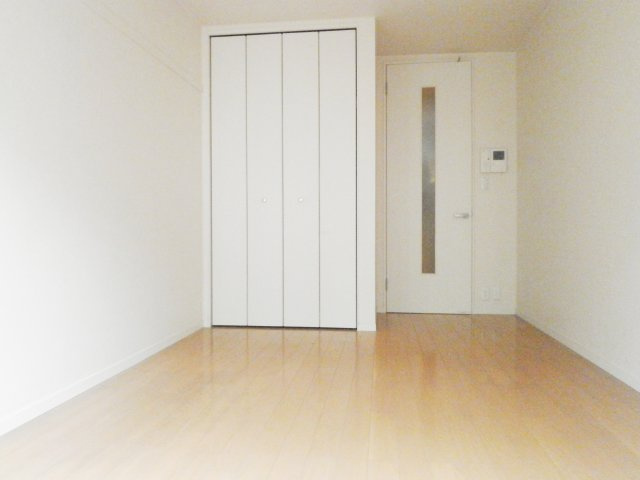 サングレース駒込中里の居間・リビング|※別部屋写真