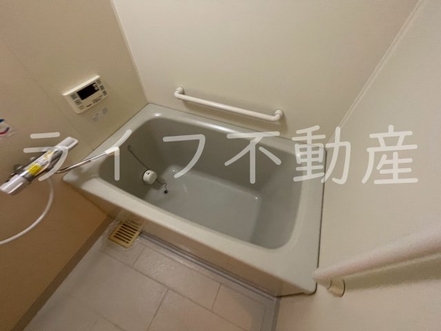 グドゥウエル新石切の浴室|日々の暮らしに欠かせないお風呂です