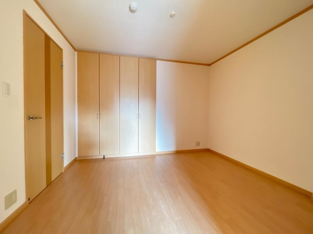 bienvivre楡木の洋室