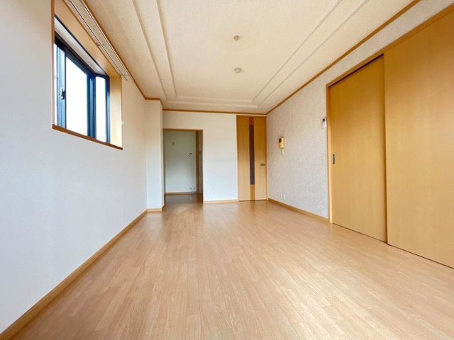 bienvivre楡木の洋室