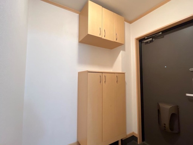 bienvivre楡木の玄関