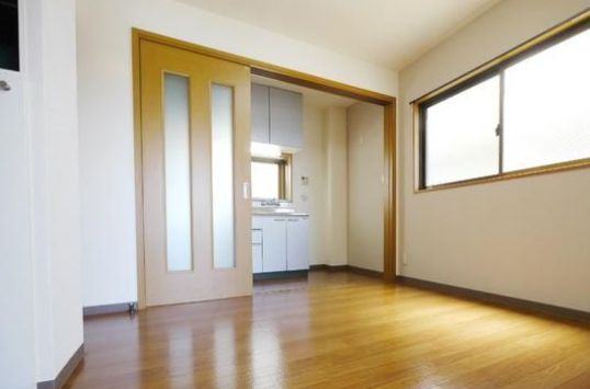 アブニールの居間・リビング|※イメージ別号室写真