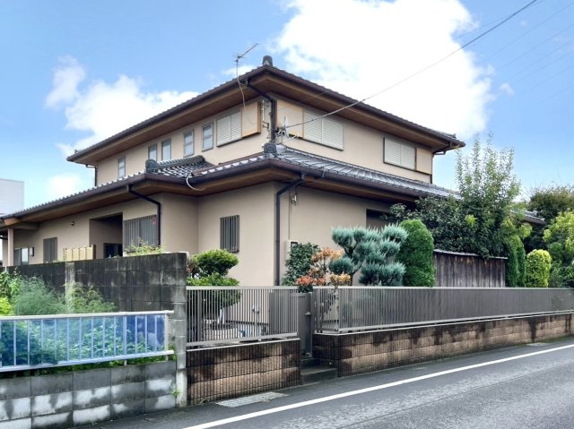 【中古戸建】伊勢崎市連取本町の外観|■外観｜親戚や友人を何度でも招きたくなってしまうようなお家です( ＾＾ )