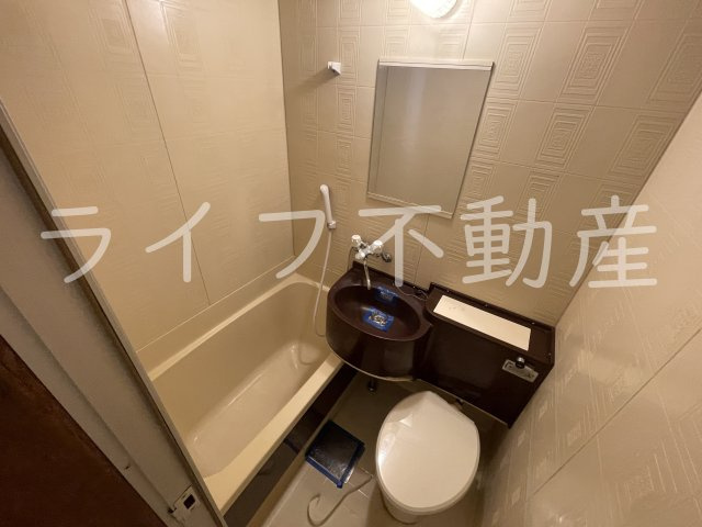 プレアール菱屋西の浴室|落ち着いた空間のお風呂です