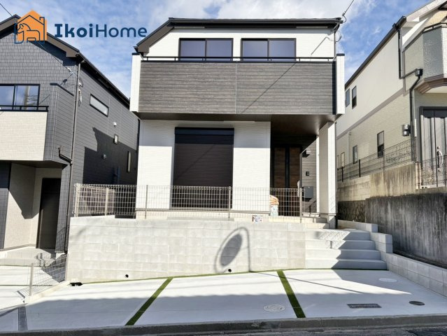 明石市松が丘3丁目　B号棟　新築戸建の外観|ホームページに現地動画掲載中】●年中無休：当日予約閑静な住宅街に限定2棟！完成しました！