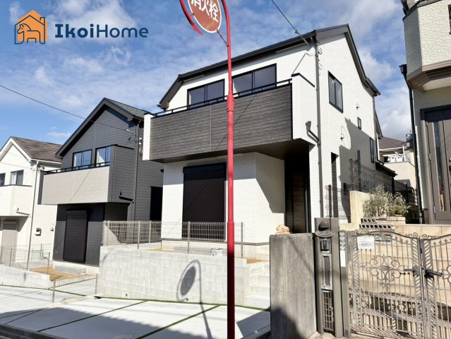 明石市松が丘3丁目　B号棟　新築戸建のエントランス|【ホームページに現地動画掲載中】●年中無休：当日予約可●周辺交通量が少ないので静かです。