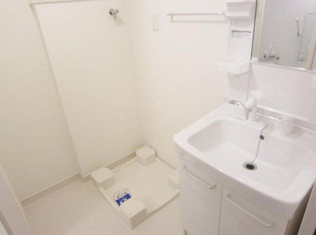 バレンシアの独立洗面台|※イメージ別号室写真