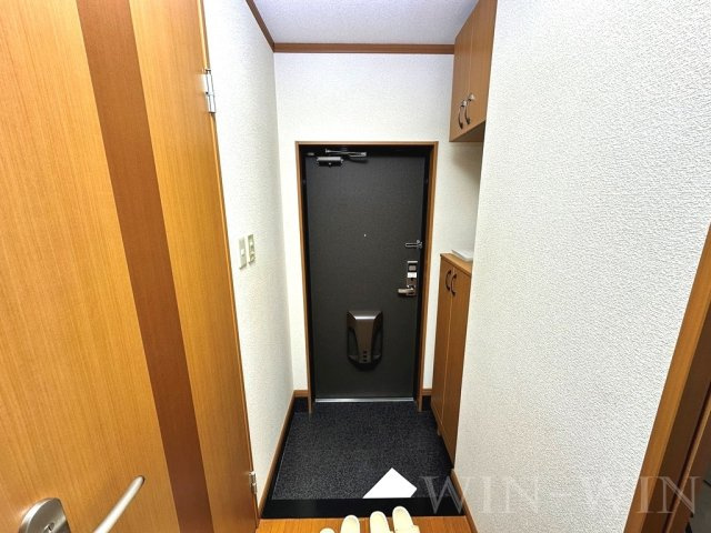 グランシャリオ一色の玄関