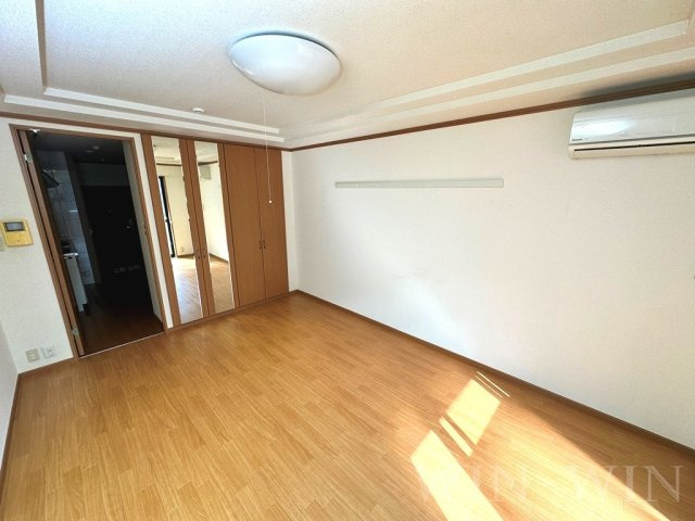 グランシャリオ一色の寝室