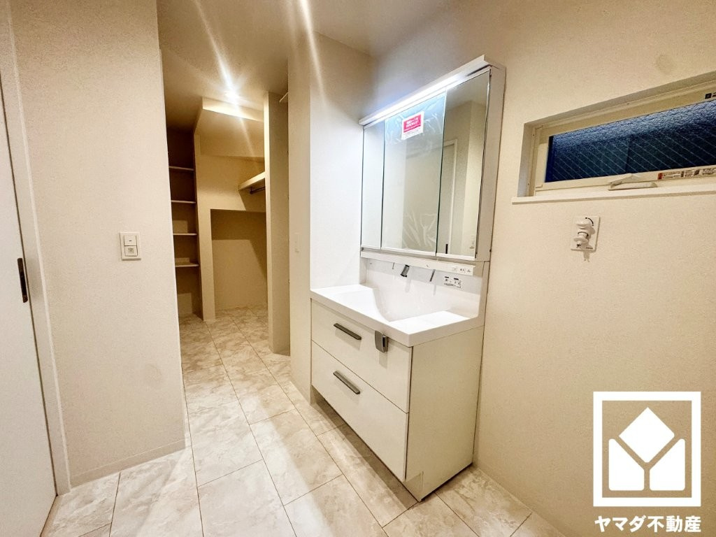 宇治市五ケ庄西川原の洗面所