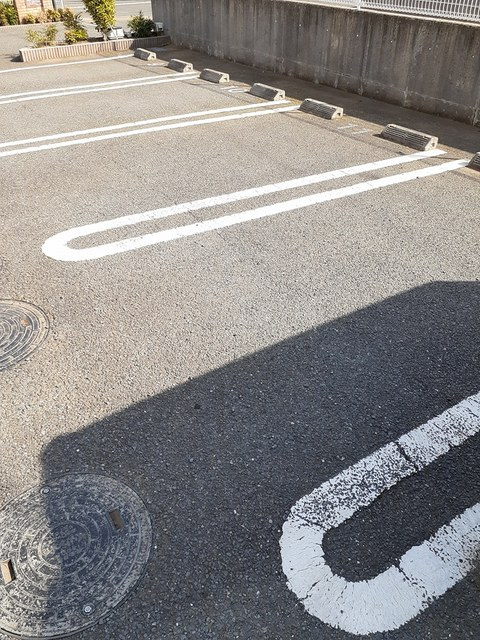 スローフォレストⅠの駐車場