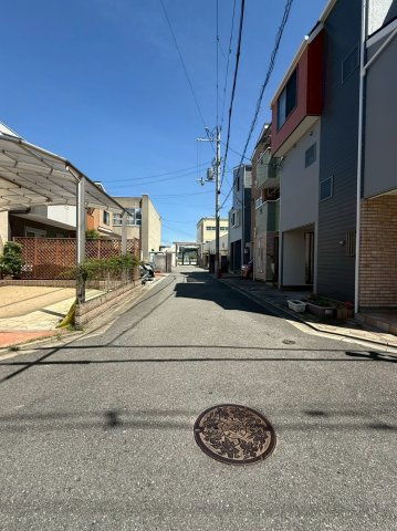 門真市沖町　戸建の前面道路含む現地写真