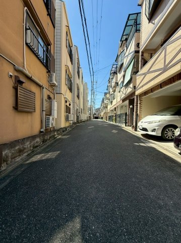 門真市沖町　戸建の前面道路含む現地写真