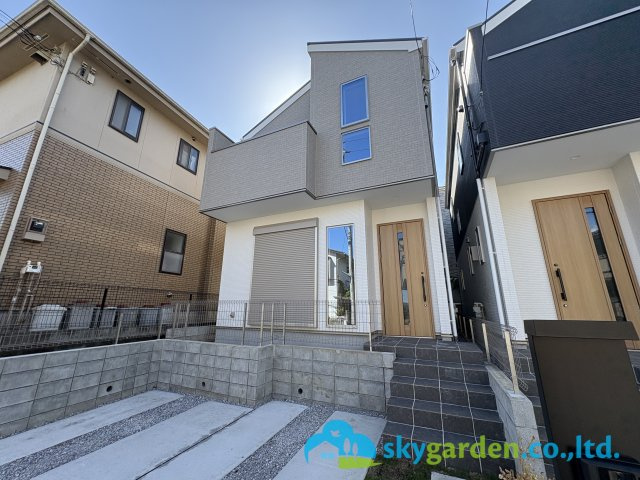 鎌倉市台2期　新築戸建　全2棟2号棟の外観|スマートな外観です