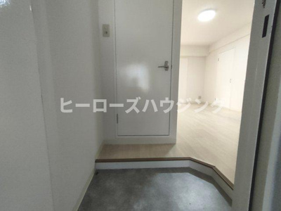 【玄関】 | キャロル豊中本町Ⅱ