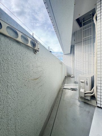 ワコーレハーバーＣＩＴＹ元町のバルコニー