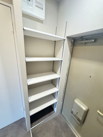 ワコーレハーバーＣＩＴＹ元町の収納