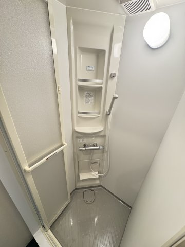 ワコーレハーバーＣＩＴＹ元町のシャワールーム