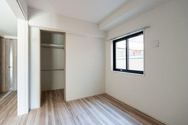 グランカーサ川口青木町公園の洋室