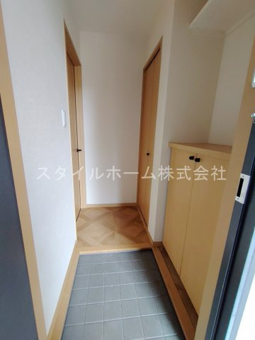 ビートルタウン　パーク街Eの玄関|※別部屋写真