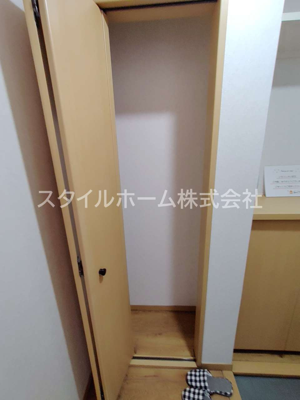 ビートルタウン　パーク街Dの玄関