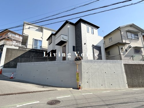 【居間・リビング】 | 【仲介手数料０円】厚木市第3長谷　新築一戸建て | 厚木市第3長谷　新築一戸建て