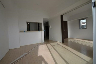 【居間・リビング】 | ウェスティング中野坂上 | 11.1帖のきれいなLDK。