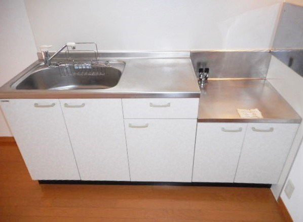 Ｈｉｌｌｓ Ｇａｒｄｅｎ植田Ｃ棟のキッチン