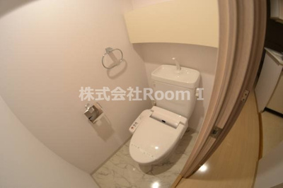 【トイレ】 | リトルリバー本町橋 | 清潔感のあるトイレです