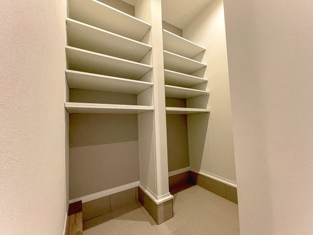 【キッチン】 | 大阪市住吉区墨江　新築戸建て♪ | 【同社施工例写真】キッチン♪
システムキッチン（カウンター）食洗機＋浄水器標準仕様！