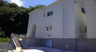 【駐車場】 | 駐車スペース並列3台分