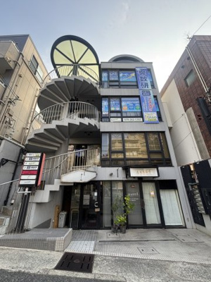 【外観】 | ラコロンナ岡本