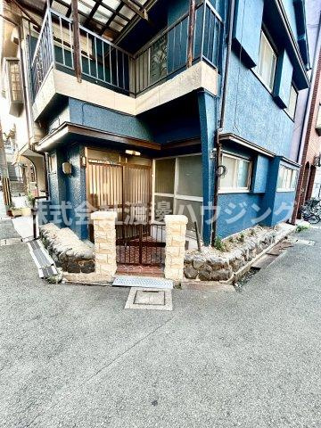 佐太東町一戸建のエントランス