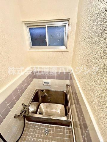 佐太東町一戸建の浴室