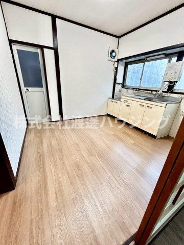 佐太東町一戸建の居間・リビング