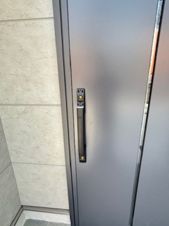 【玄関】 | 廿日市市平良2（廿日市駅）全3区画　NO3【外構工事込み】 | スマホｱアプリで施解錠可能なタグキー☆