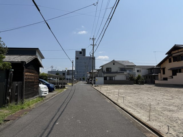 常滑市鯉江本町4丁目　売地　B区画の前面道路含む現地写真|前面道路