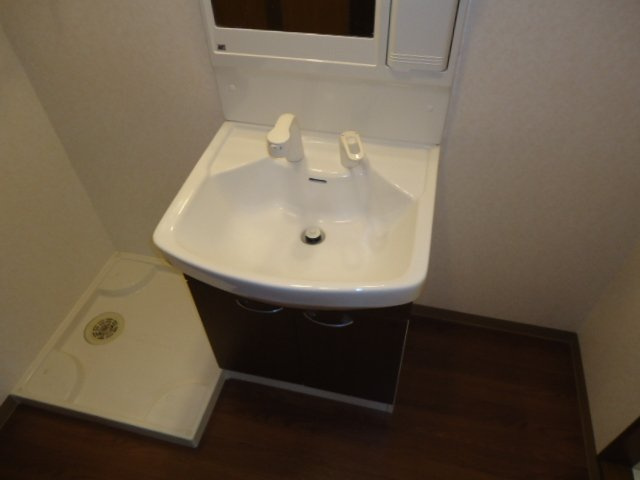 リビュール上縄　　　刈谷市近郊の賃貸はクラスホーム刈谷店の洗面所|洗髪洗面化粧台